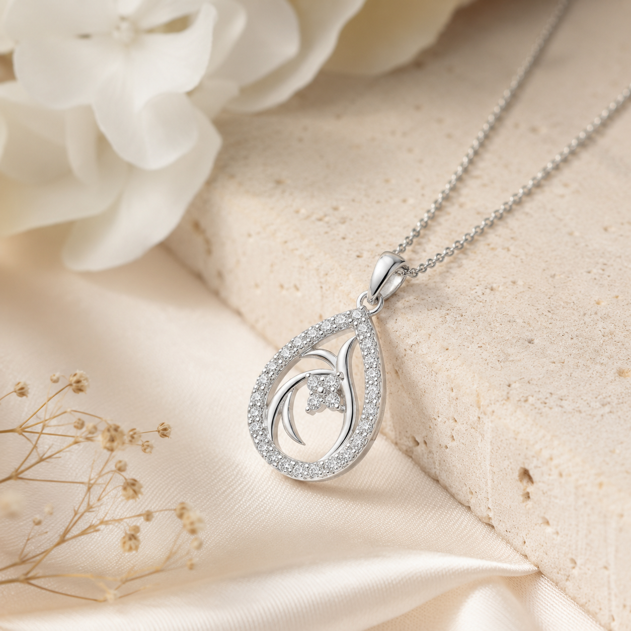 Daily wear pendent